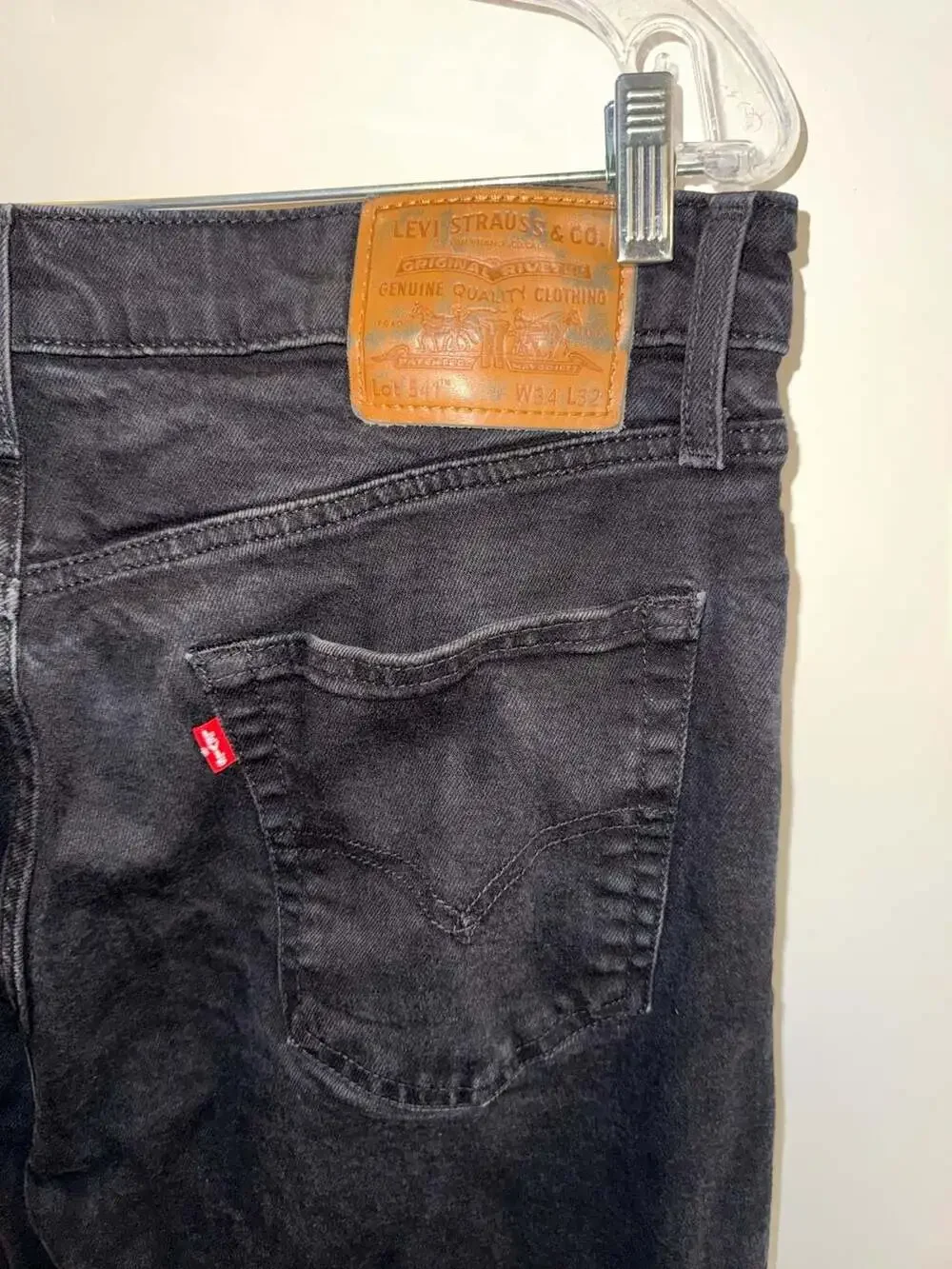 Levi's 541 Athletic Taper Black Jeans W34 L32